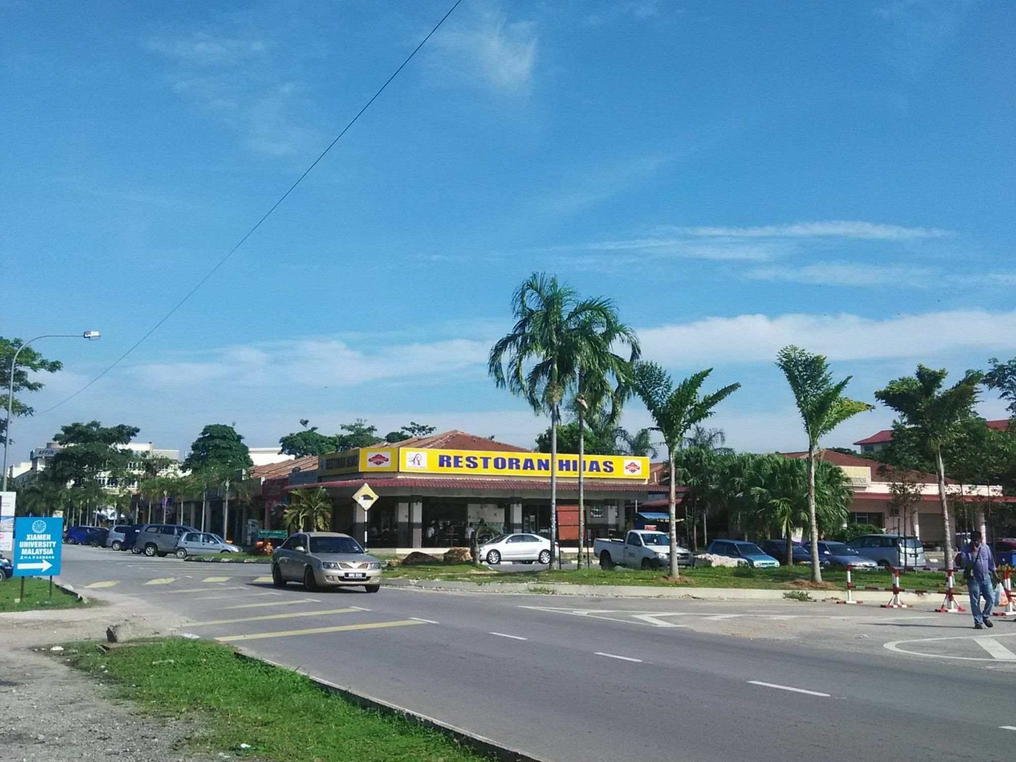 Moon Eleven Hostel Near Klia & Klia2 Сепанг Экстерьер фото